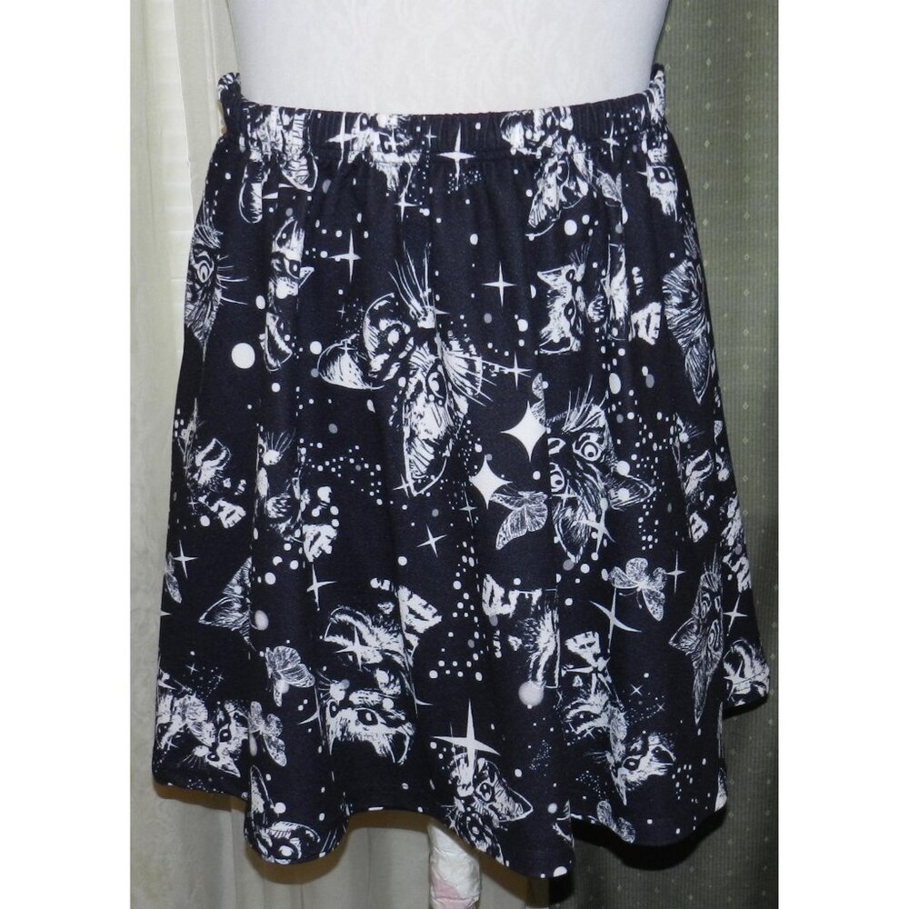 Shein 3XL stretch blend skirt cats, space & butterflies elastic waist plus size